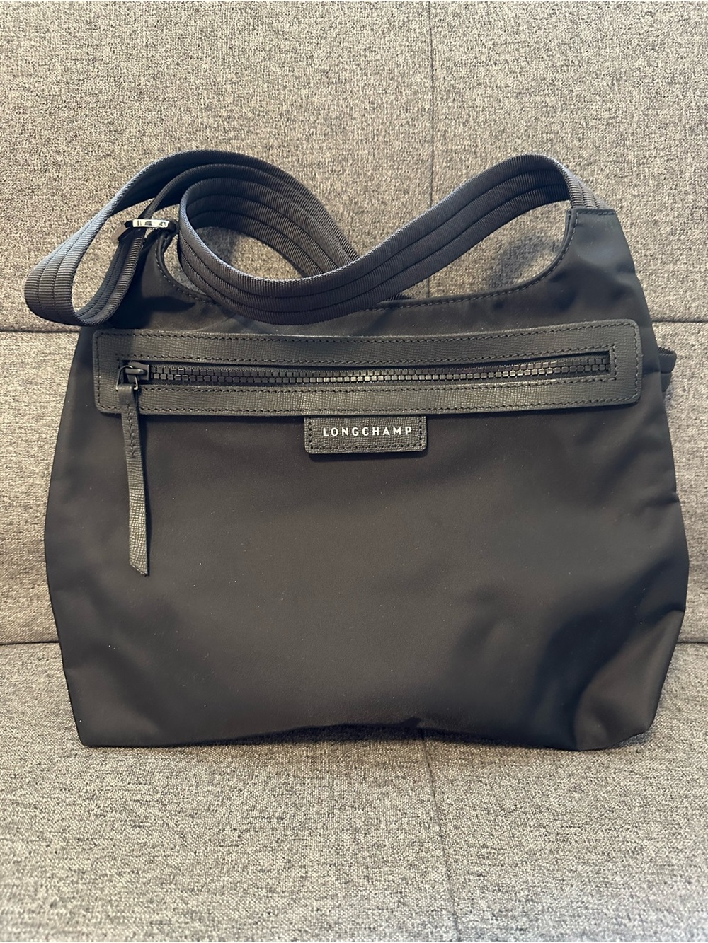 Longchamp Le Pliage Neo Flat Nylon Crossbody